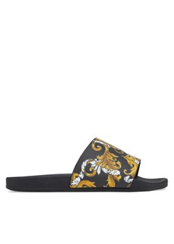 Versace Jeans Couture Klapki 78VA3SQ3 Czarny ze sklepu MODIVO w kategorii Klapki damskie - zdjęcie 181893768