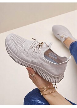 Royalfashion Wsuwane damskie materiałowe buty sportowe Royaletta ze sklepu royalfashion.pl w kategorii Buty sportowe damskie - zdjęcie 181908129