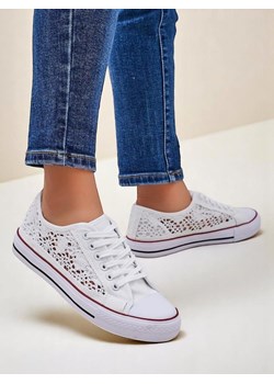Royalfashion Damskie ażurowe trampki Niz ze sklepu royalfashion.pl w kategorii Trampki damskie - zdjęcie 181908845