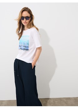 Mohito - T-shirt z nadrukiem - biały ze sklepu Mohito w kategorii Bluzki damskie - zdjęcie 181910497