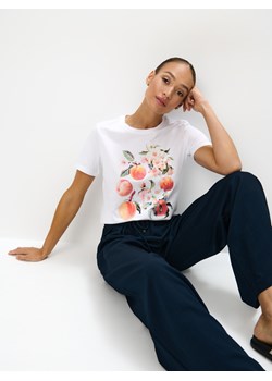 Mohito - T-shirt z nadrukiem zdobiony dżetami - biały ze sklepu Mohito w kategorii Bluzki damskie - zdjęcie 181911407