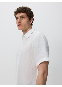 Reserved - Lniana koszula slim fit - biały ze sklepu Reserved w kategorii Koszule męskie - zdjęcie 181913319