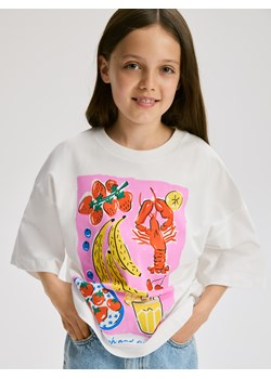 Reserved - Luźny t-shirt z nadrukiem - wielobarwny ze sklepu Reserved w kategorii Bluzki dziewczęce - zdjęcie 181915566