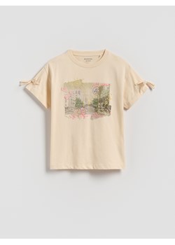 Reserved - T-shirt z nadrukiem - beżowy ze sklepu Reserved w kategorii Bluzki dziewczęce - zdjęcie 181916575