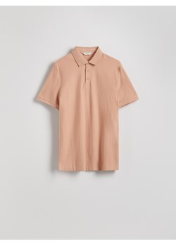 Reserved - Strukturalne polo regular fit - brudny róż ze sklepu Reserved w kategorii T-shirty męskie - zdjęcie 181917589
