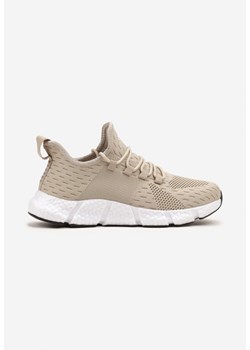 Beżowe Wsuwane Buty Sportowe Sneakersy z Siateczki na Tłoczonej Podeszwie Salafina ze sklepu born2be.pl w kategorii Buty sportowe męskie - zdjęcie 181922489