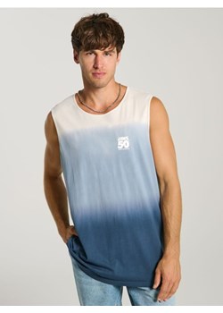 Sinsay - Tank top tie-dye z nadrukiem na plecach Jaws - granatowy ze sklepu Sinsay w kategorii T-shirty męskie - zdjęcie 181929905