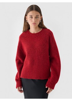 Damski sweter Outhorn OTHWAW24TSWEF116 - czerwony ze sklepu Sportstylestory.com w kategorii Swetry damskie - zdjęcie 181943779