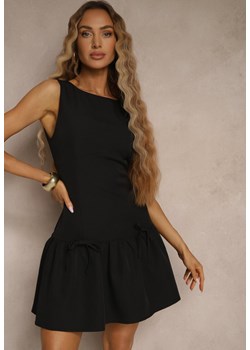 Czarna Sukienka Vices Drop Waist Bez Rękawów z Kokardkami i Falbanką Follena ze sklepu renee.pl w kategorii Sukienki - zdjęcie 181950159