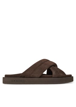 Inuikii Klapki Suede Crossed 50102-500 Brązowy ze sklepu MODIVO w kategorii Klapki męskie - zdjęcie 181951858