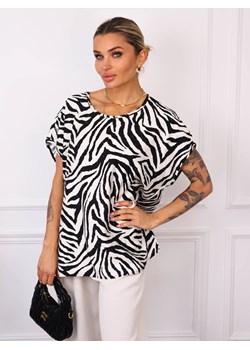 T-SHIRT OVERSIZE W ZEBRĘ Z OZDOBNYMI CYRKONIAMI- CZARNY ze sklepu olika.com.pl w kategorii Bluzki damskie - zdjęcie 181953007