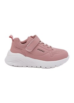 Dziecięce Lekkie Buty Sportowe Na Platformie Różowe ze sklepu ButyModne.pl w kategorii Buty sportowe dziecięce - zdjęcie 181955698