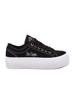 Trampki Damskie Materiałowe Na Platformie Lee Cooper LCW-25-31-3431L Czarne ze sklepu ButyModne.pl w kategorii Trampki damskie - zdjęcie 181955716
