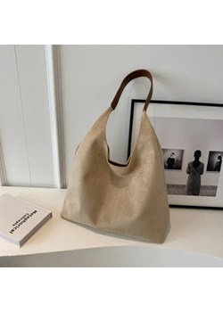 Zamszowa torebka na ramię - Beżowy ze sklepu Intimica.pl w kategorii Torby Shopper bag - zdjęcie 181960169
