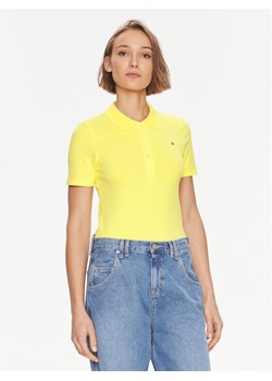 Tommy Hilfiger Polo 1985 WW0WW37823 Żółty Slim Fit ze sklepu MODIVO w kategorii Bluzki damskie - zdjęcie 181969408
