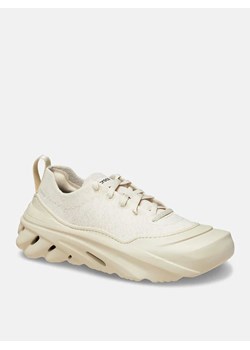 Crocs Sneakersy &quot;Echo Surge&quot; w kolorze kremowo-beżowym ze sklepu Limango Polska w kategorii Buty sportowe damskie - zdjęcie 181970975