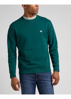 LEE PLAIN CREW SWS MĘSKA BLUZA KLASYCZNA LOGO ESMERALDA L81IRY96 112321571 ze sklepu YouNeedit.pl w kategorii Bluzy męskie - zdjęcie 181983017