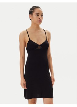 Hunkemöller Halka 302116 Czarny Slim Fit ze sklepu MODIVO w kategorii Koszule nocne - zdjęcie 181984145