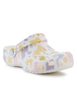 Klapki Crocs Classic Pastel Pets Clog K Jr 210995-0WV wielokolorowe ze sklepu ButyModne.pl w kategorii Klapki dziecięce - zdjęcie 181985236