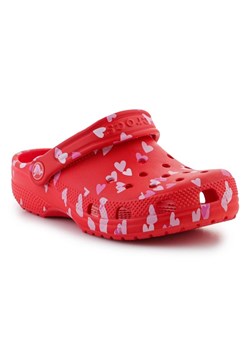Klapki Crocs Classic vday Clog Jr 209754-6ZR czerwone ze sklepu ButyModne.pl w kategorii Klapki dziecięce - zdjęcie 181985239