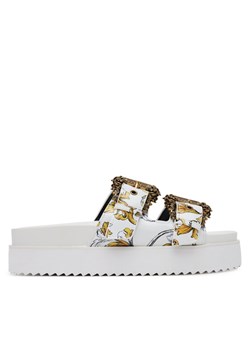Versace Jeans Couture Klapki 78VA3SM1 ZS366 G03 Biały ze sklepu MODIVO w kategorii Klapki damskie - zdjęcie 181988755