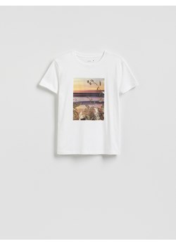 Reserved - T-shirt z połyskującym nadrukiem - biały ze sklepu Reserved w kategorii Bluzki damskie - zdjęcie 181991908