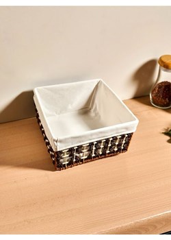 Sinsay - Pleciony kosz do przechowywania z materiałowym wnętrzem - brązowy ze sklepu Sinsay w kategorii Pudełka i pojemniki - zdjęcie 181998695