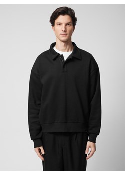Męska bluza nierozpinana bez kaptura Outhorn OTHWSS24TSWSM1164 - czarna ze sklepu Sportstylestory.com w kategorii Bluzy męskie - zdjęcie 181999278