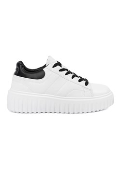 Shelvt Damskie buty sportowe białe ze sklepu ButyModne.pl w kategorii Buty sportowe damskie - zdjęcie 182004496