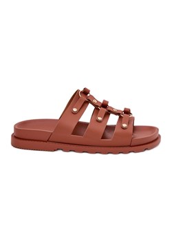 Boto Klapki Damskie Z Paskami Camel Pasiriela brązowe ze sklepu ButyModne.pl w kategorii Klapki damskie - zdjęcie 182004606