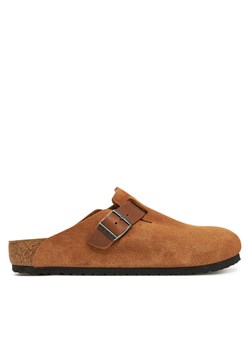 Klapki Birkenstock Boston zamsz 1029185 Brązowy ze sklepu eobuwie.pl w kategorii Klapki męskie - zdjęcie 182027817