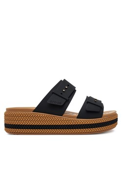 Klapki Crocs Brooklyn Woven Buckle 209978 Czarny ze sklepu eobuwie.pl w kategorii Klapki damskie - zdjęcie 182027956