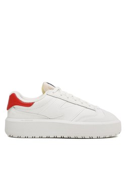 Sneakersy New Balance CT302LH Biały ze sklepu eobuwie.pl w kategorii Buty sportowe damskie - zdjęcie 182029666