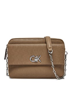 Torebka Calvin Klein Ck Camera Bag W/Pocket_Mono K60K613140 Brązowy ze sklepu eobuwie.pl w kategorii Listonoszki - zdjęcie 182030659