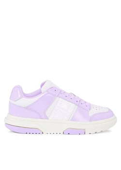 Sneakersy Tommy Jeans The Brooklyn Patent EN0EN02528 Fioletowy ze sklepu eobuwie.pl w kategorii Buty sportowe damskie - zdjęcie 182034298