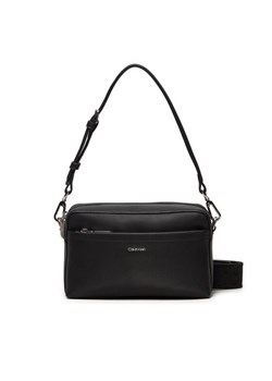 Torebka Calvin Klein C Must Convertible K60K612901 Czarny ze sklepu eobuwie.pl w kategorii Torebki damskie - zdjęcie 182034859