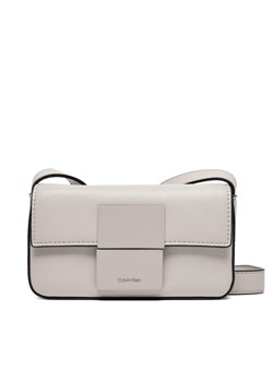 Saszetka Calvin Klein Iconic Plaque Camera Bag Xs K50K511650 Szary ze sklepu eobuwie.pl w kategorii Listonoszki - zdjęcie 182041817