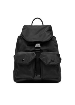 Plecak Calvin Klein Jeans Speed Clip Ut Flap Backpack35 Ny K50K513022 Czarny ze sklepu eobuwie.pl w kategorii Plecaki - zdjęcie 182042309