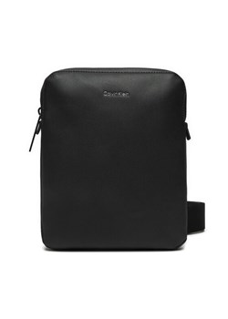 Saszetka Calvin Klein Ck Must Flatpack K50K512767 Czarny ze sklepu eobuwie.pl w kategorii Saszetki - zdjęcie 182042528