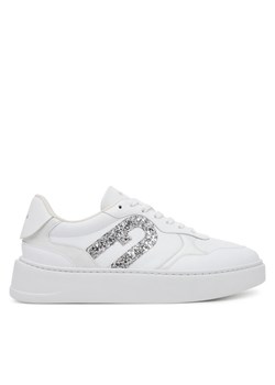 Sneakersy Furla YI07SPT BX3901 3752S Biały ze sklepu eobuwie.pl w kategorii Buty sportowe damskie - zdjęcie 182043159