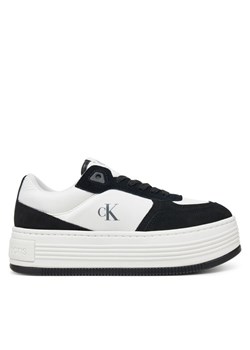 Sneakersy Calvin Klein Jeans Bold Flatf Low Lace Mix YW0YW01742 Biały ze sklepu eobuwie.pl w kategorii Buty sportowe damskie - zdjęcie 182043688