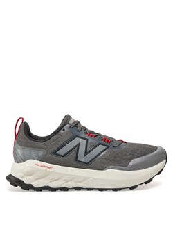 Buty do biegania New Balance Garoe MTGAROG2 Szary ze sklepu eobuwie.pl w kategorii Buty sportowe męskie - zdjęcie 182046077