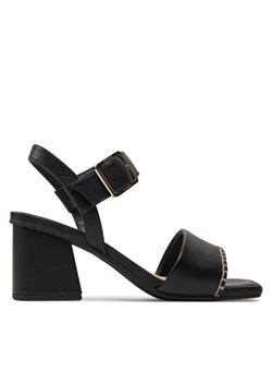 Sandały Clarks Siara65 Buckle 26176341 Czarny ze sklepu eobuwie.pl w kategorii Sandały damskie - zdjęcie 182046266