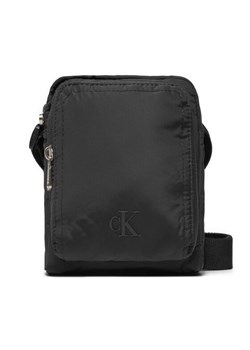 Saszetka Calvin Klein Jeans K50K513024 Czarny ze sklepu eobuwie.pl w kategorii Saszetki - zdjęcie 182050168