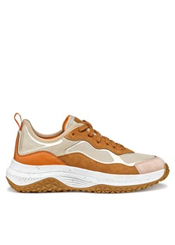 Sneakersy Geox D Oliviera + Grip D55VNA 0AS22 CH66N Beżowy ze sklepu eobuwie.pl w kategorii Buty sportowe damskie - zdjęcie 182050659