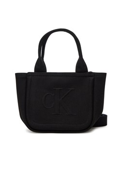 Torebka Calvin Klein Jeans Summer Canvas Mini Tote LV04K3160G Czarny ze sklepu eobuwie.pl w kategorii Torebki damskie - zdjęcie 182060499