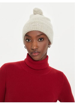 Czapka Calvin Klein Embroidery Airy K60K612586 Beżowy - id: 8720639556762 - marki Calvin Klein - 182060919 Czapka Calvin Klein Embroidery Airy K60K612586 Beżowy ze sklepu eobuwie.pl w kategorii Czapki zimowe damskie - zdjęcie 182060919