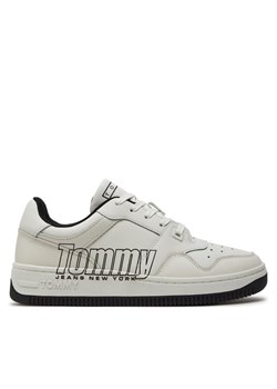 Sneakersy Tommy Jeans Tjm Basket Logo EM0EM01257 Biały ze sklepu eobuwie.pl w kategorii Buty sportowe męskie - zdjęcie 182062647