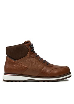Trzewiki Tommy Hilfiger Corporate Warm Outdoor Lth Boot FM0FM05148 Brązowy ze sklepu eobuwie.pl w kategorii Buty zimowe męskie - zdjęcie 182063249