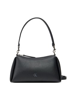 Torebka Calvin Klein Jeans Drop Small Shoulder Bag LV04K3082G Czarny ze sklepu eobuwie.pl w kategorii Torebki damskie - zdjęcie 182063298